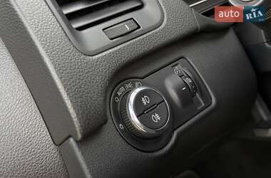 Универсал Opel Insignia 2014 в 