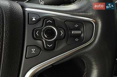 Универсал Opel Insignia 2014 в 