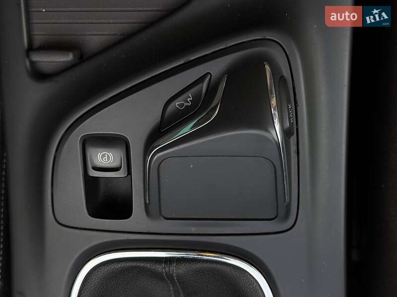 Универсал Opel Insignia 2014 в Ровно