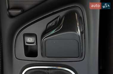 Универсал Opel Insignia 2014 в 
