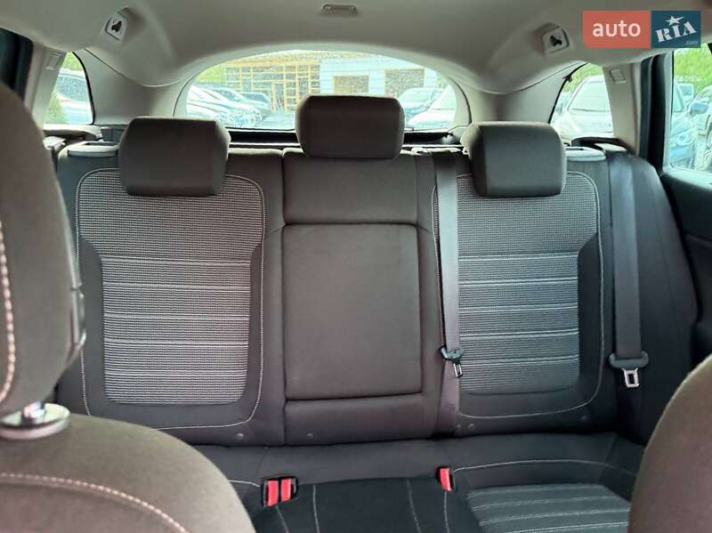 Универсал Opel Insignia 2014 в Ровно