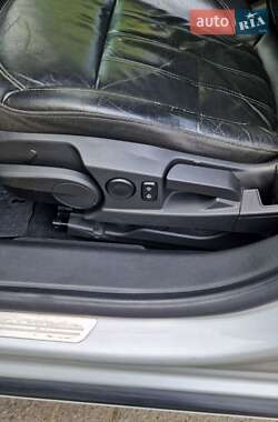 Седан Opel Insignia 2011 в 