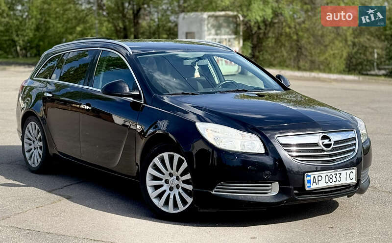 Универсал Opel Insignia 2009 в 