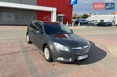 Універсал Opel Insignia 2013 в 