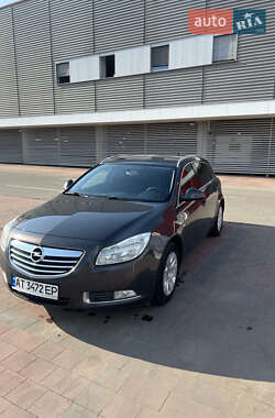 Универсал Opel Insignia 2013 в Ивано-Франковске