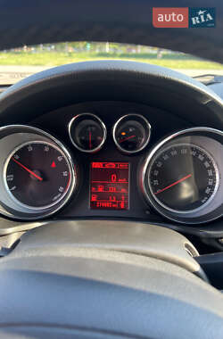 Універсал Opel Insignia 2013 в 