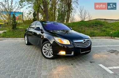 Ліфтбек Opel Insignia 2012 в Тернополі