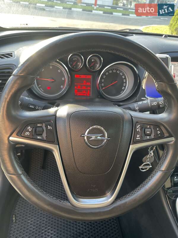 Універсал Opel Insignia 2012 в Львові