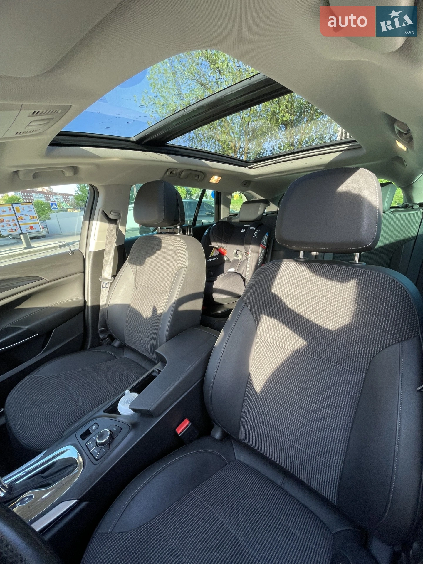 2012 Opel Insignia - мініатюра 15
