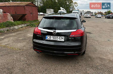 Универсал Opel Insignia 2010 в 