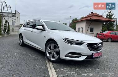 Універсал Opel Insignia 2018 в Золочеві
