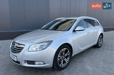 Универсал Opel Insignia 2011 в Киеве