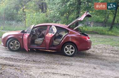 Лифтбек Opel Insignia 2010 в 