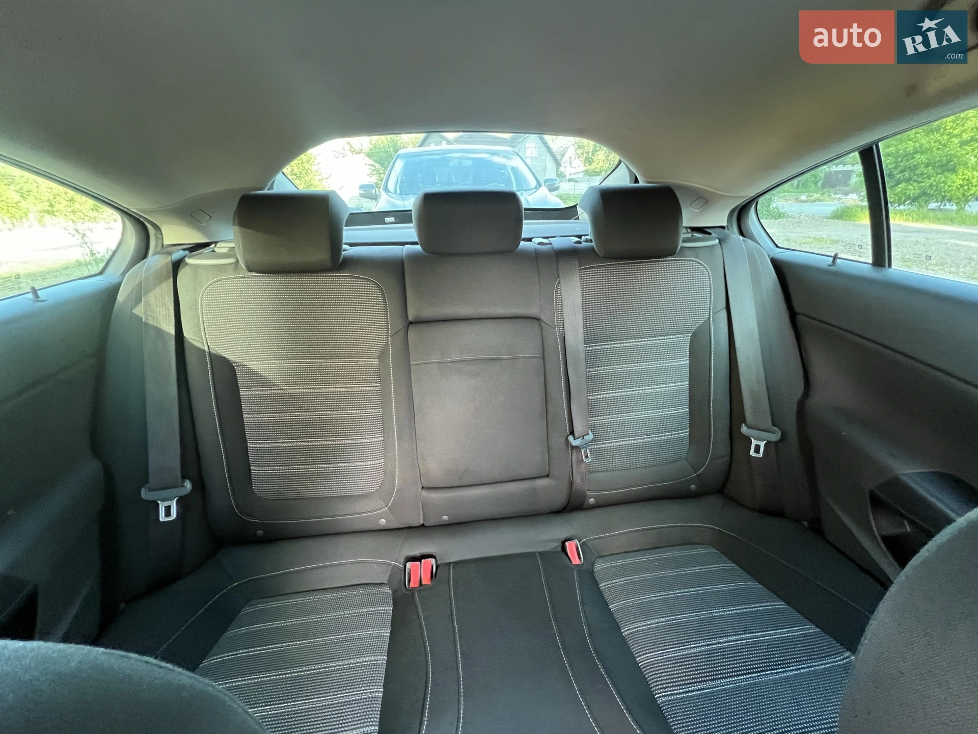 2011 Opel Insignia - мініатюра 18