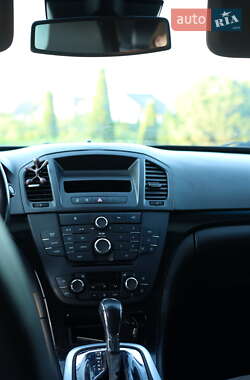 Седан Opel Insignia 2009 в 