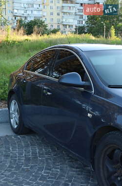 Седан Opel Insignia 2009 в 