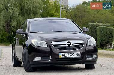 Седан Opel Insignia 2013 в Дніпрі