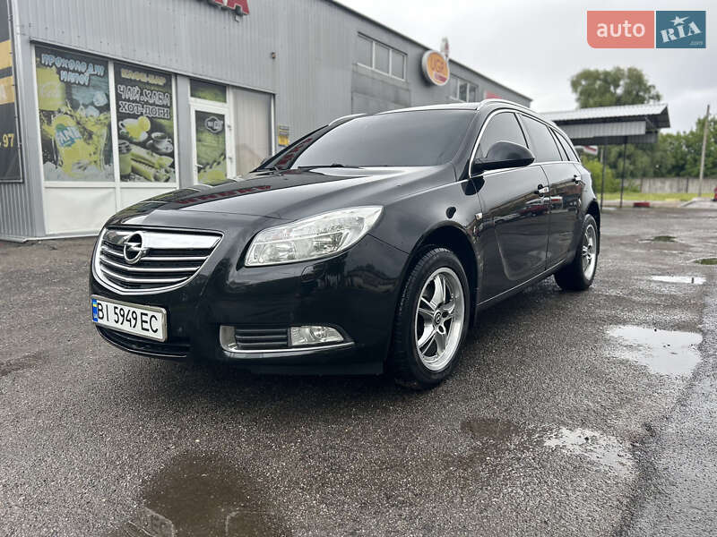 Універсал Opel Insignia 2011 в 