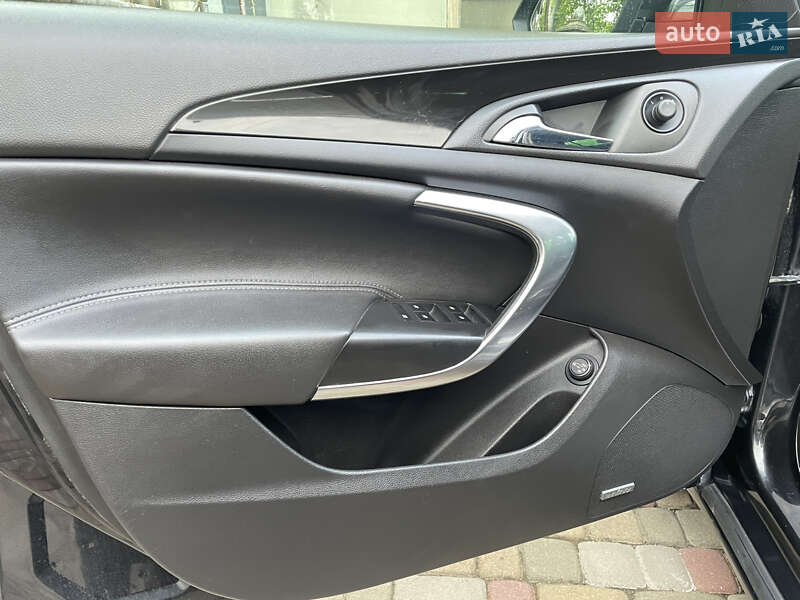 Універсал Opel Insignia 2010 в Львові