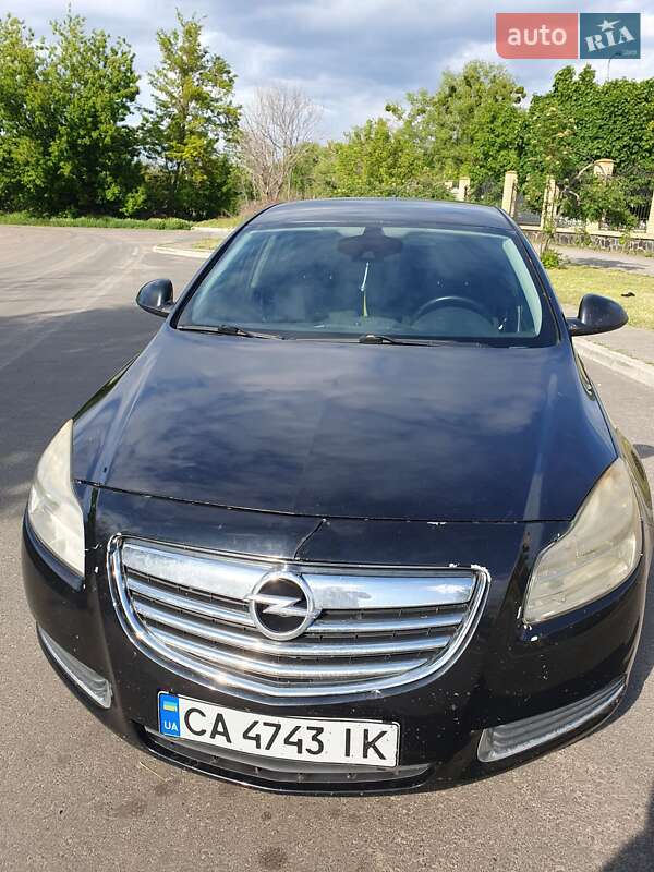 Лифтбек Opel Insignia 2012 в Черкассах