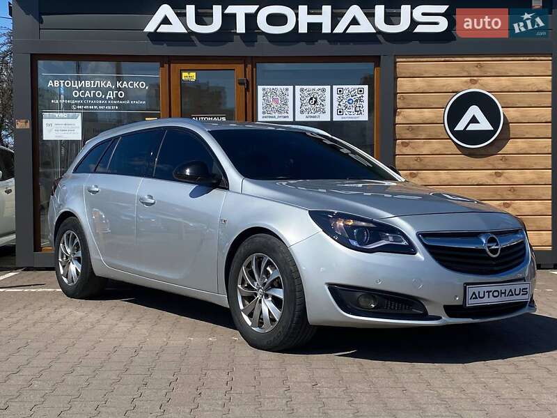 Универсал Opel Insignia 2014 в 