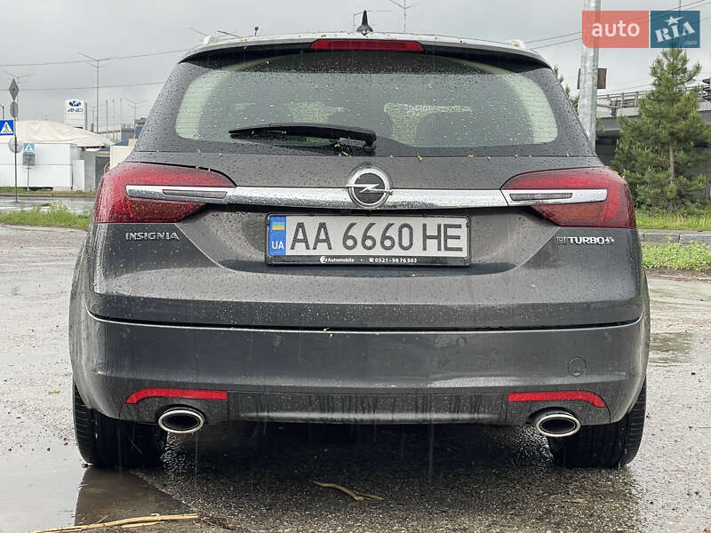 Универсал Opel Insignia 2013 в Киеве