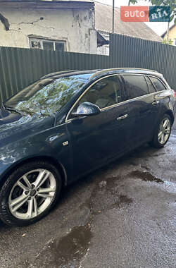 Універсал Opel Insignia 2011 в 