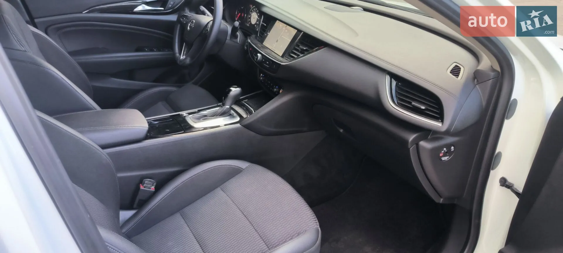 2017 Opel Insignia - мініатюра 15