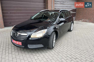 Универсал Opel Insignia 2011 в Львове
