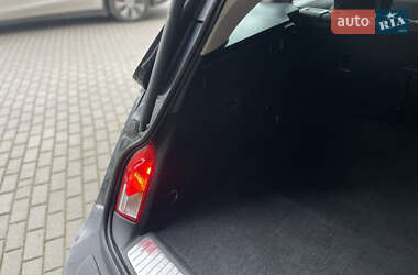 Универсал Opel Insignia 2011 в 