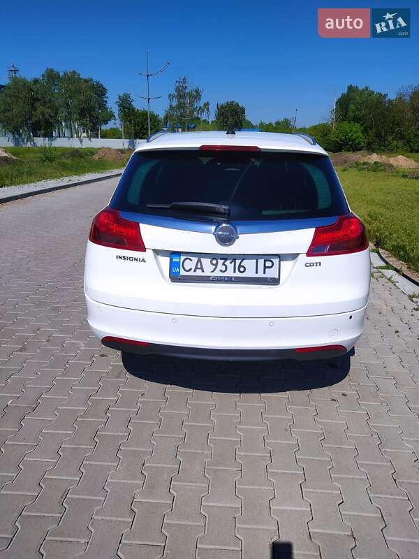 Универсал Opel Insignia 2011 в Черкассах