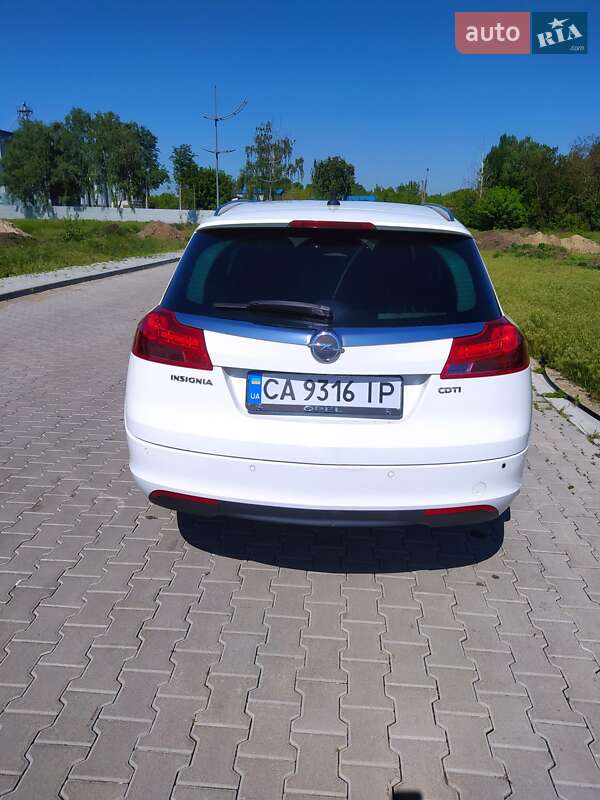 Универсал Opel Insignia 2011 в Черкассах