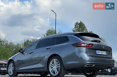 Универсал Opel Insignia 2019 в 
