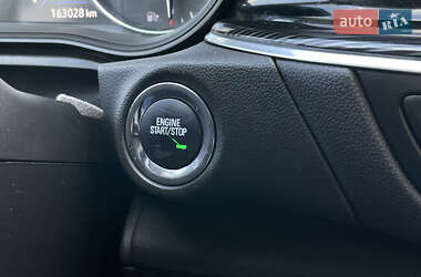 Универсал Opel Insignia 2019 в 