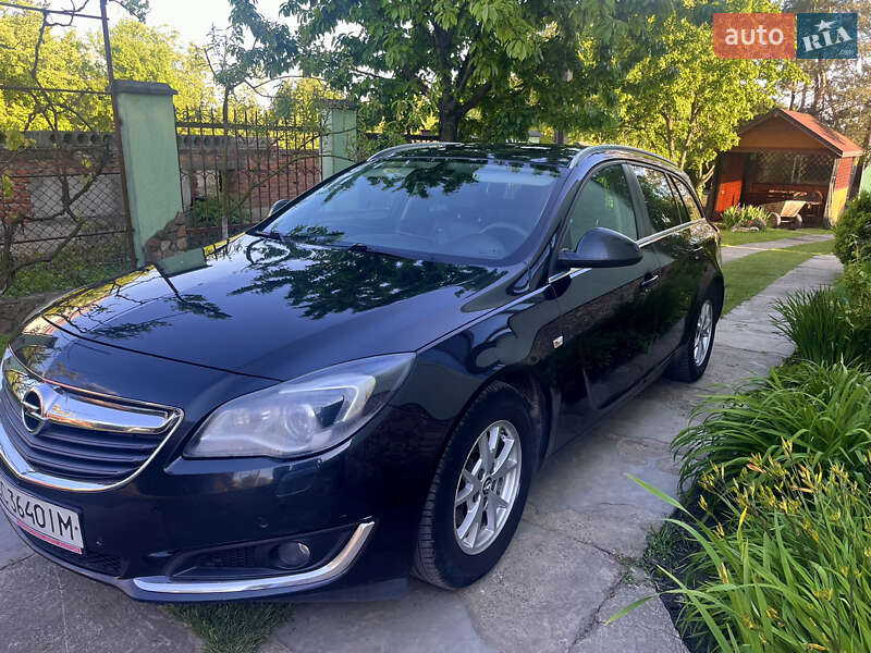 Універсал Opel Insignia 2015 в Кам'янці-Бузькій