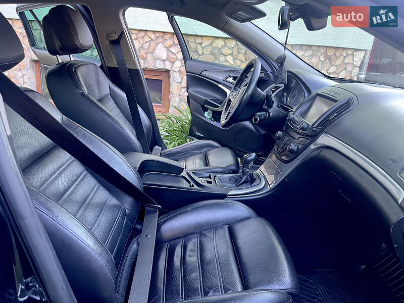 Універсал Opel Insignia 2015 в Кам'янці-Бузькій
