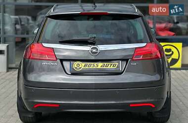 Универсал Opel Insignia 2011 в 