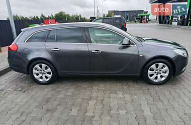 Универсал Opel Insignia 2009 в 