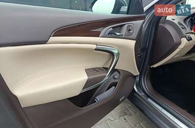 Универсал Opel Insignia 2009 в 