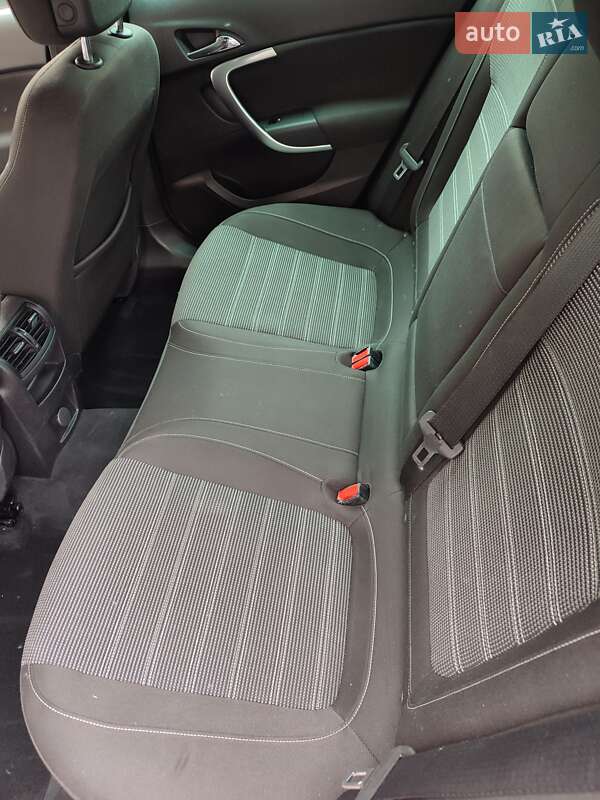 Універсал Opel Insignia 2012 в Києві