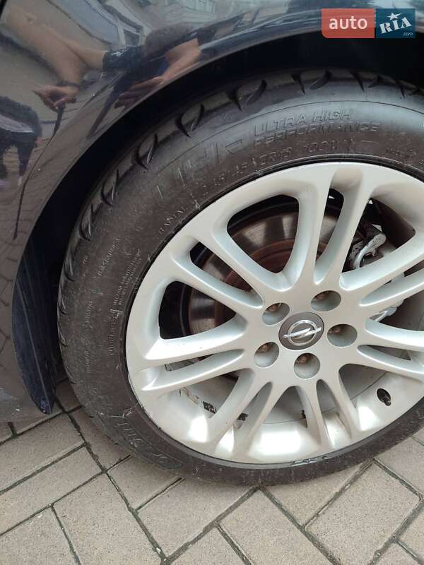 Універсал Opel Insignia 2012 в Києві