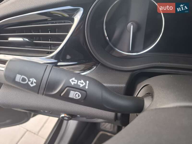 Ліфтбек Opel Insignia 2019 в Черкасах