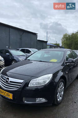 Седан Opel Insignia 2009 в Луцке