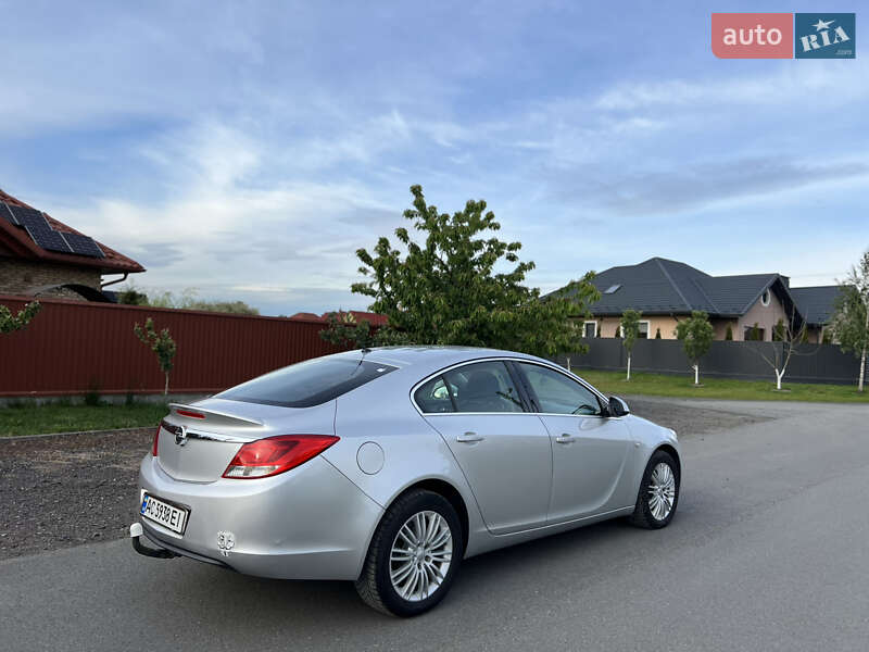 Седан Opel Insignia 2009 в Ковелі