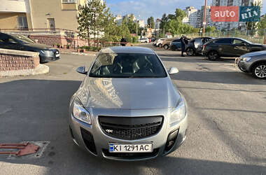 Седан Opel Insignia 2012 в 