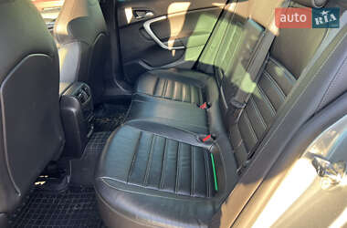 Седан Opel Insignia 2012 в 