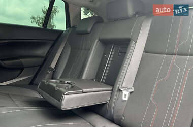 Универсал Opel Insignia 2012 в 