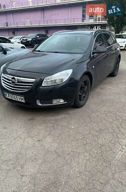 Универсал Opel Insignia 2010 в Киеве