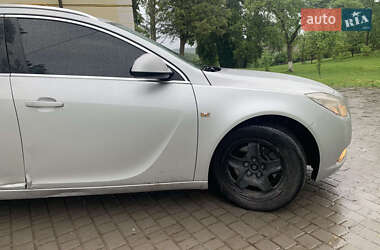 Універсал Opel Insignia 2010 в 