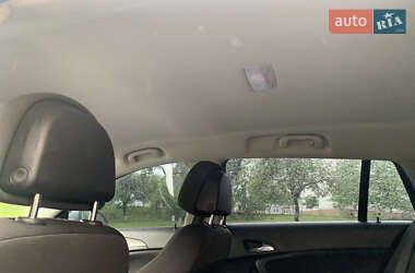 Універсал Opel Insignia 2010 в 